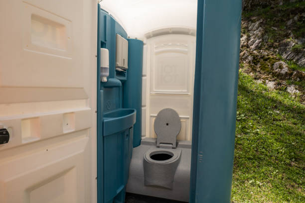 Best Portable restroom trailer rental  in Drain, OR